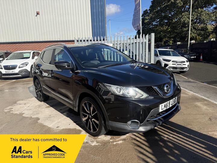Nissan Qashqai 1.2 DIG-T Tekna XTRON 2WD Euro 6 (s/s) 5dr