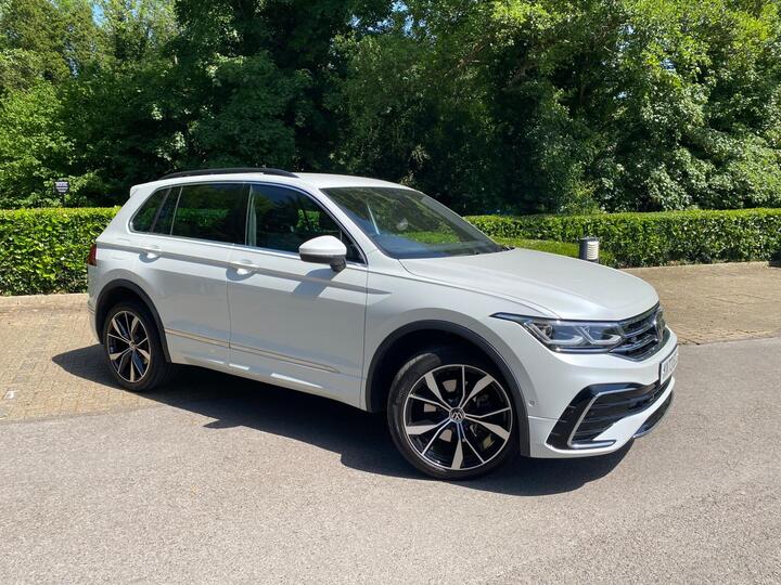 Volkswagen Tiguan 1.4 TSI 13kWh R-Line DSG Euro 6 (s/s) 5dr
