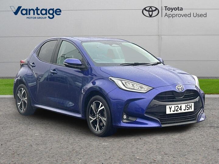 Toyota Yaris 1.5 VVT-h Design E-CVT Euro 6 (s/s) 5dr