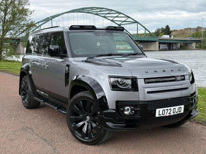 Land Rover DEFENDER 3.0 D250 MHEV SE Hard Top SUV Auto 4WD MWB Euro 6 (s/s) 5dr