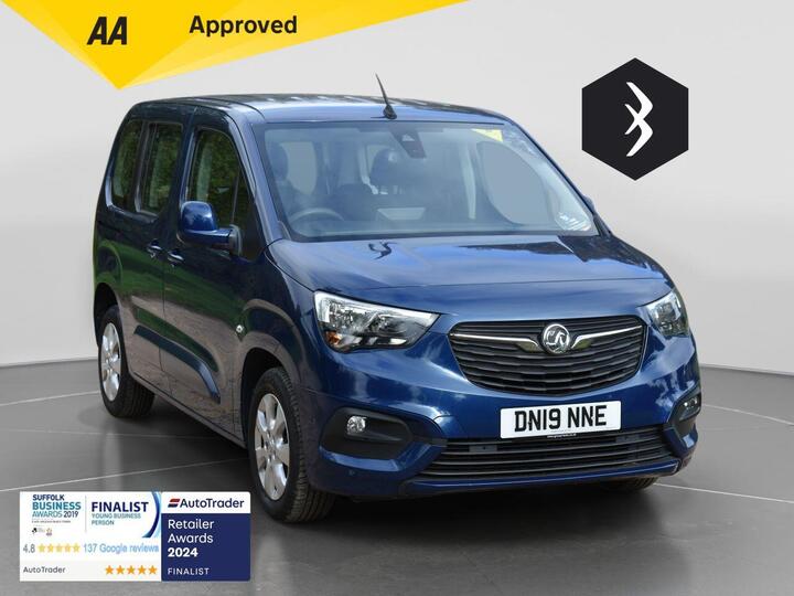 Vauxhall COMBO LIFE 1.5 Turbo D BlueInjection Energy Euro 6 (s/s) 5dr (7 Seat) Vauxhall COMBO LIFE 1.5 Turbo D BlueInjection Energy Euro 6 (s/s) 5dr (7 Seat)