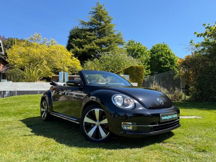 Volkswagen BEETLE 2.0 TSI BlueMotion Tech Sport Cabriolet DSG Euro 6 (s/s) 2dr Volkswagen BEETLE 2.0 TSI BlueMotion Tech Sport Cabriolet DSG Euro 6 (s/s) 2dr