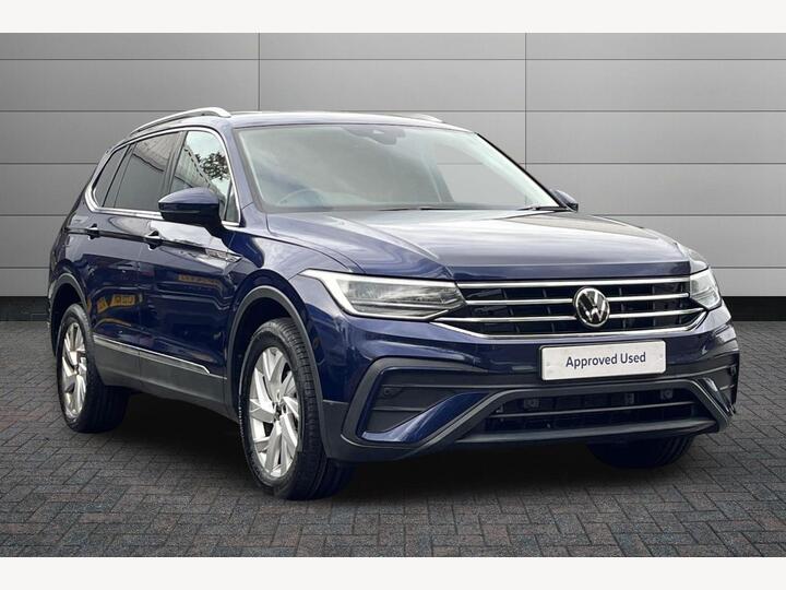 Volkswagen Tiguan Allspace 1.5 TSI Life Euro 6 (s/s) 5dr Volkswagen Tiguan Allspace 1.5 TSI Life Euro 6 (s/s) 5dr