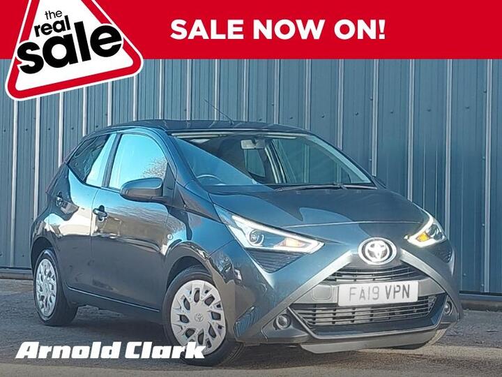 Toyota AYGO 1.0 VVT-i X-play Euro 6 5dr