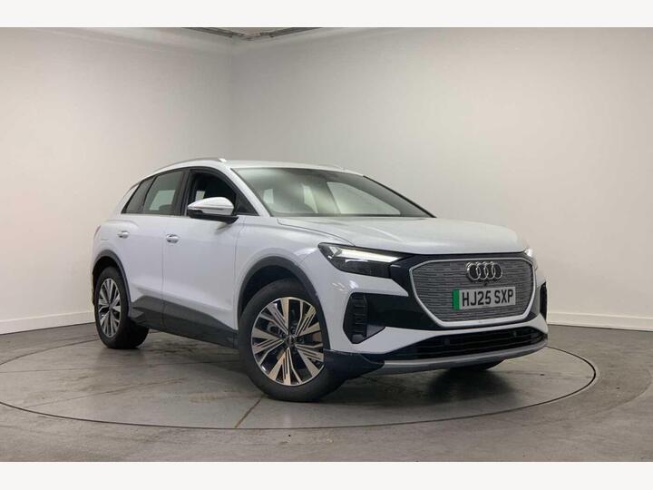 Audi Q4  Sport 45 E-tron  210,00 KW N/A