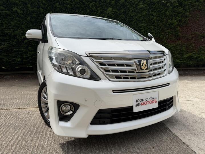 Toyota ALPHARD -