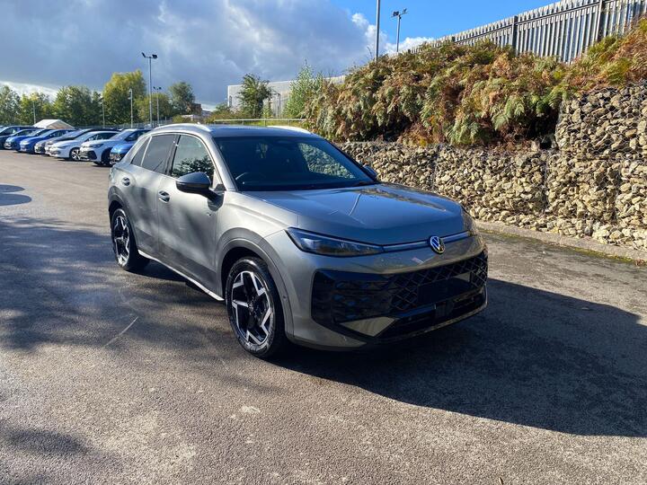 Volkswagen T-Roc 1.5 ETSI MHEV R-Line DSG Euro 6 (s/s) 5dr