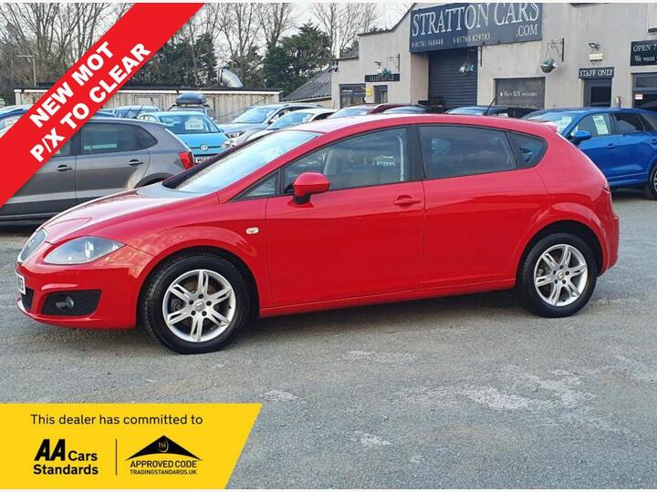 SEAT LEON 1.6 TDI CR SE Euro 5 (s/s) 5dr