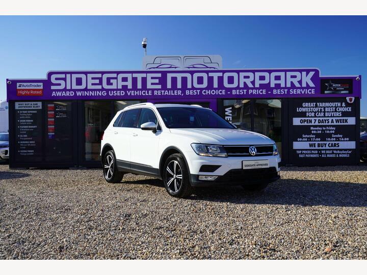 Volkswagen TIGUAN 2.0 TDI BlueMotion Tech SE Navigation DSG 4Motion Euro 6 (s/s) 5dr