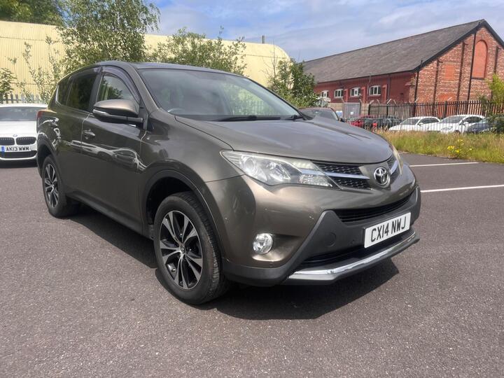 Toyota RAV4 2.0 D-4D Icon 2WD Euro 5 (s/s) 5dr Toyota RAV4 2.0 D-4D Icon 2WD Euro 5 (s/s) 5dr