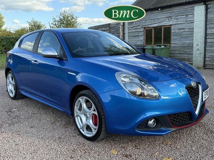 Alfa Romeo Giulietta 1.4 TB Sport Euro 6 (s/s) 5dr Alfa Romeo Giulietta 1.4 TB Sport Euro 6 (s/s) 5dr