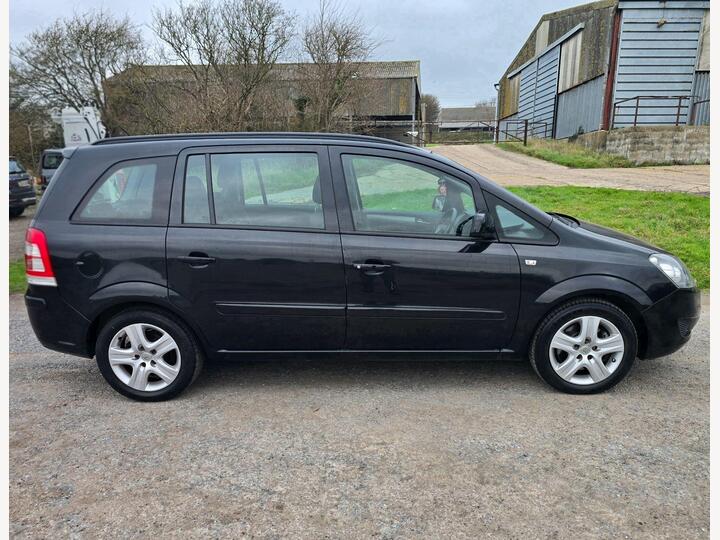 Vauxhall Zafira 1.7 CDTi EcoFLEX Exclusiv Euro 5 5dr (SNav)