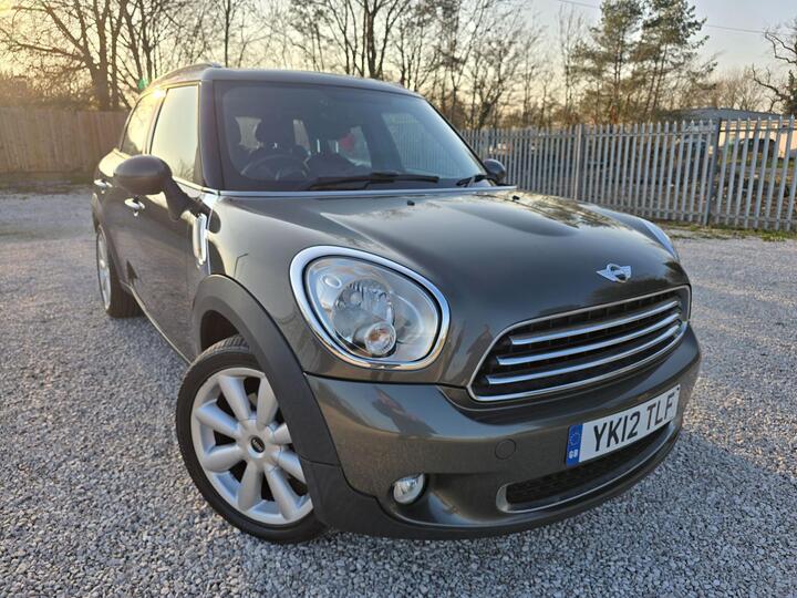 MINI Countryman 1.6 Cooper D Euro 5 (s/s) 5dr