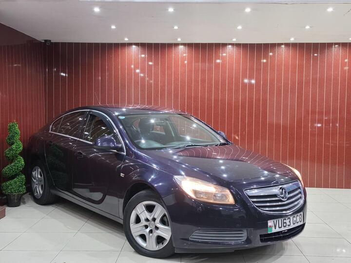 Vauxhall Insignia 2.0 CDTi EcoFLEX Exclusiv Euro 5 (s/s) 5dr Vauxhall Insignia 2.0 CDTi EcoFLEX Exclusiv Euro 5 (s/s) 5dr