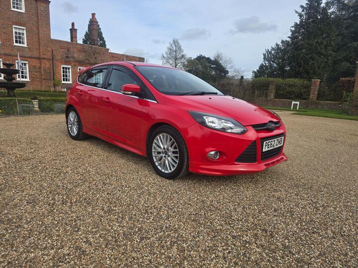 Ford Focus 1.6 Zetec Powershift Euro 5 5dr