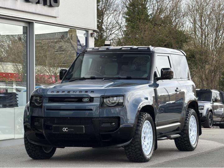 Land Rover Defender 90 3.0 D250 MHEV X-Dynamic HSE Auto 4WD Euro 6 (s/s) 3dr