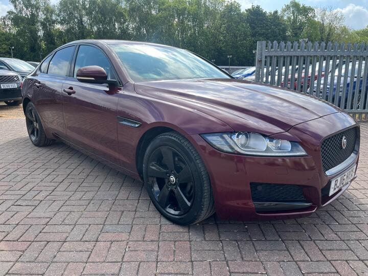 Jaguar XF 2.0d Portfolio Auto Euro 6 (s/s) 4dr