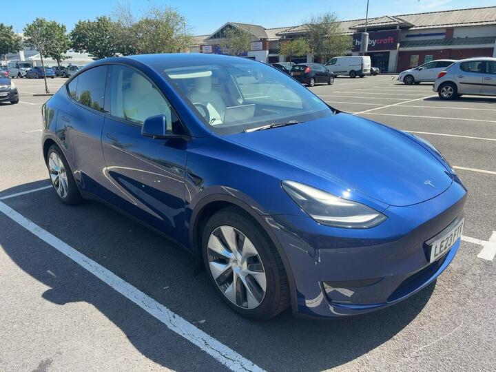 Tesla Model Y Auto RWD 5dr