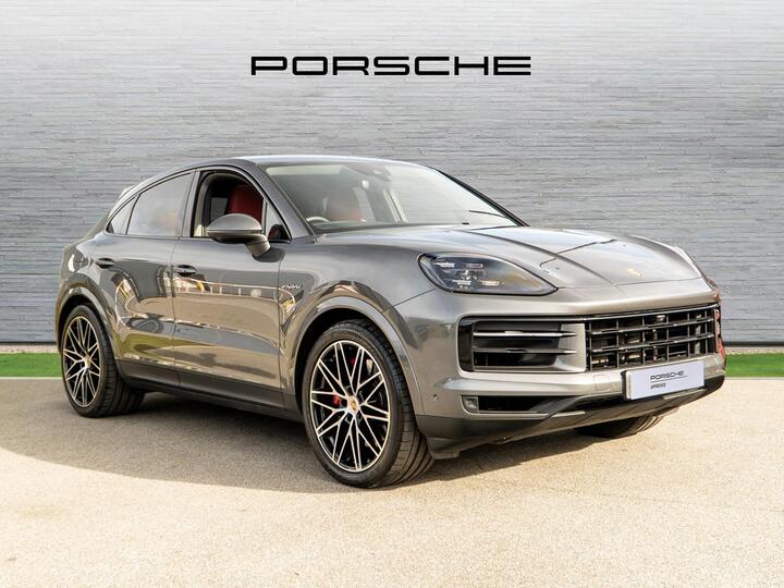 Porsche Cayenne 3.0 V6 E-Hybrid 25.9kWh S TiptronicS 4WD Euro 6 (s/s) 5dr Porsche Cayenne 3.0 V6 E-Hybrid 25.9kWh S TiptronicS 4WD Euro 6 (s/s) 5dr