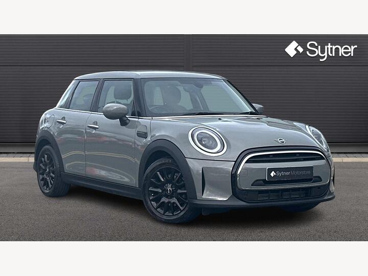 MINI Hatch 1.5 Cooper Classic Steptronic Euro 6 (s/s) 5dr