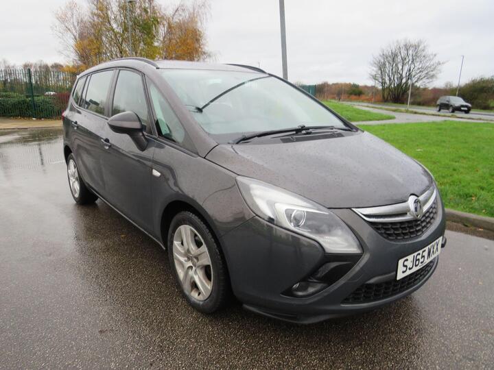 Vauxhall Zafira Tourer 1.8 16V Exclusiv Euro 5 5dr
