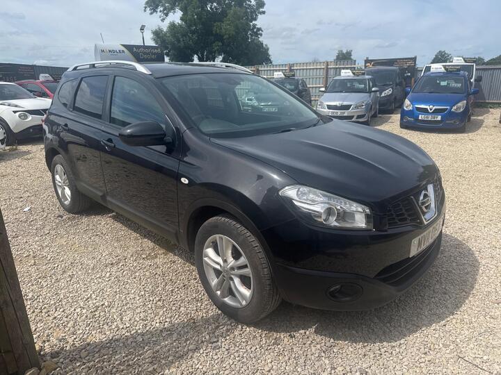 Nissan Qashqai+2 1.5 DCi Acenta 2WD Euro 5 5dr Nissan Qashqai+2 1.5 DCi Acenta 2WD Euro 5 5dr