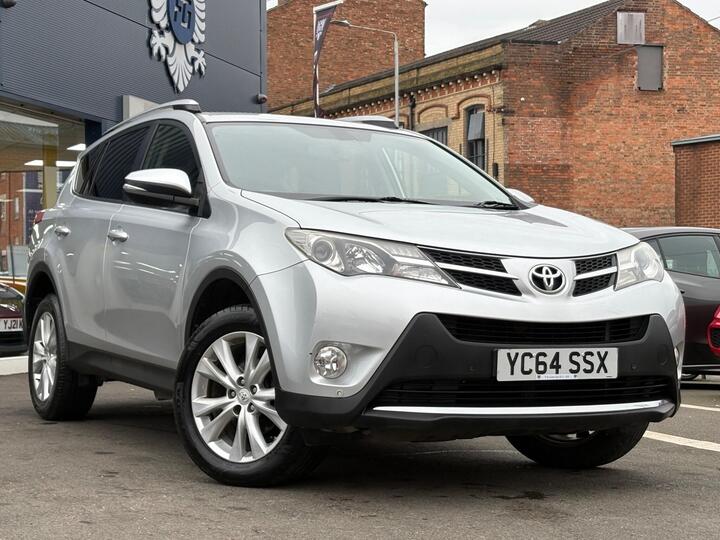 Toyota RAV4 2.2 D-4D Invincible 4WD Euro 5 5dr