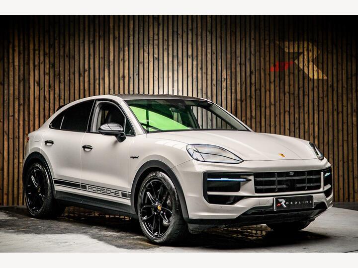 Porsche Cayenne 3.0 V6 E-Hybrid 25.9kWh TiptronicS 4WD Euro 6 (s/s) 5dr