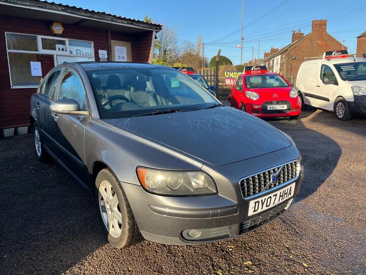 Volvo S40 1.6 S 4dr