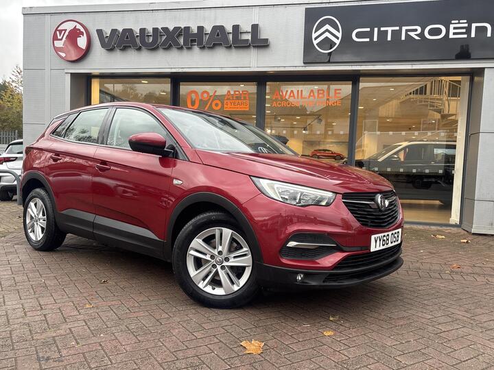 Vauxhall Grandland X 1.2 Turbo SE Euro 6 (s/s) 5dr