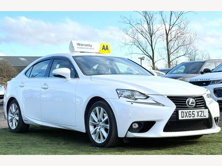 Lexus IS 2.5 300h Advance E-CVT Euro 6 (s/s) 4dr