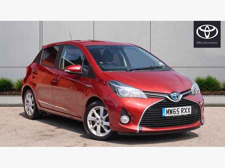 Toyota Yaris 1.5 VVT-h Sport E-CVT Euro 6 5dr