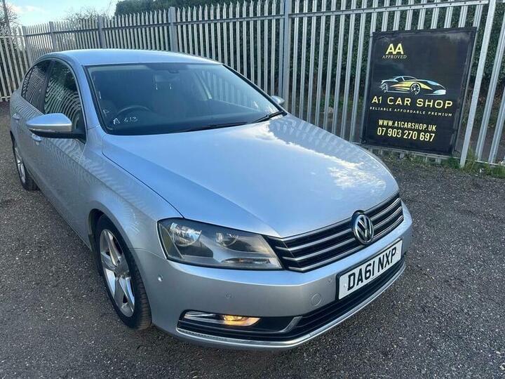 Volkswagen Passat 2.0 TDI BlueMotion Tech SE DSG Euro 5 (s/s) 4dr