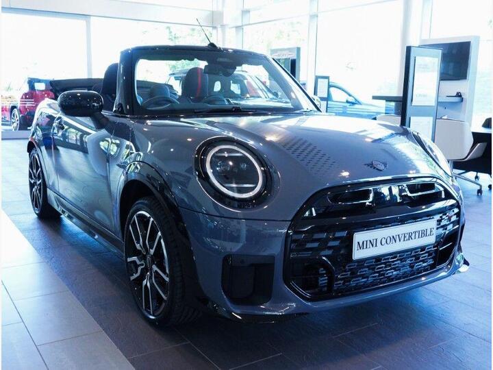 MINI Cooper Convertible 2.0S Sport Steptronic Euro 6 (s/s) 2dr