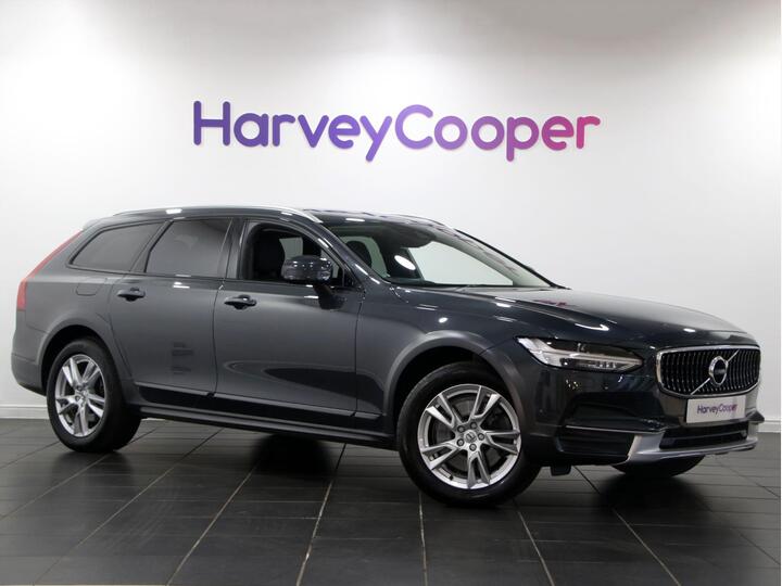 Volvo V90 Cross Country 2.0 D5 PowerPulse Pro Auto AWD Euro 6 (s/s) 5dr