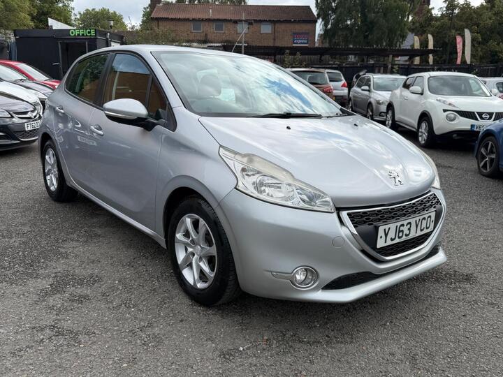 Peugeot 208 1.4 HDi Active Euro 5 5dr
