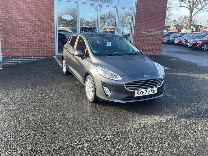 Ford Fiesta 1.0T EcoBoost Titanium Euro 6 (s/s) 5dr