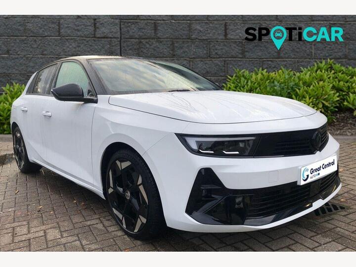 Vauxhall ASTRA 1.6 12.4kWh GSe Auto Euro 6 (s/s) 5dr Vauxhall ASTRA 1.6 12.4kWh GSe Auto Euro 6 (s/s) 5dr