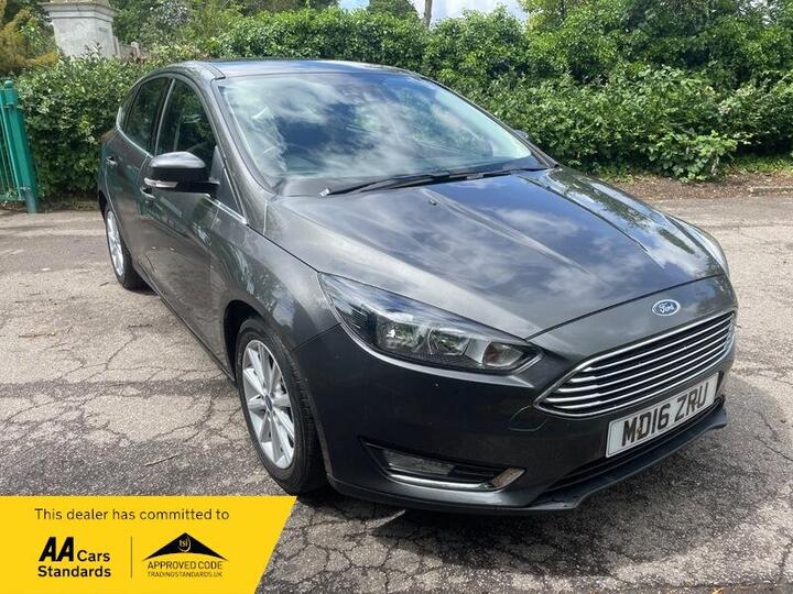 Ford Focus 1.0T EcoBoost Titanium Euro 6 (s/s) 5dr