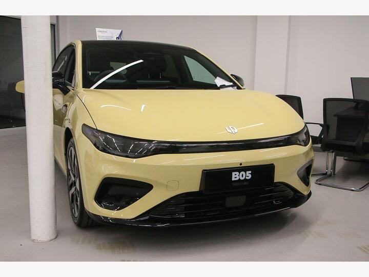 Leapmotor B05 67.1kWh Auto 5dr