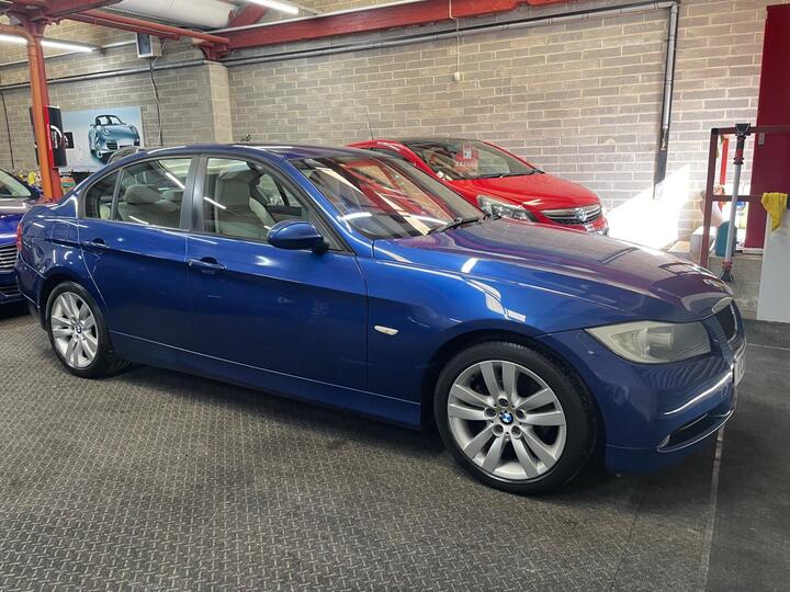 BMW 3 Series 2.0 320d SE Euro 4 4dr