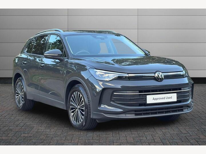 Volkswagen Tiguan 2.0 TDI Match DSG Euro 6 (s/s) 5dr