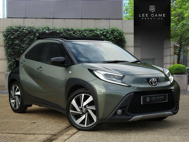 Toyota AYGO X 1.0 VVT-i Exclusive X-shift Euro 6 (s/s) 5dr Toyota AYGO X 1.0 VVT-i Exclusive X-shift Euro 6 (s/s) 5dr