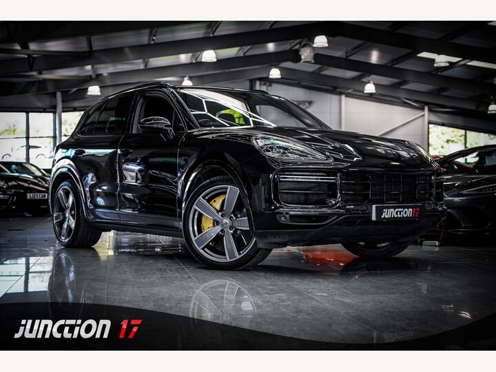 Porsche Cayenne 4.0 V8 E-Hybrid 14.1kWh Turbo S TiptronicS 4WD Euro 6 (s/s) 5dr