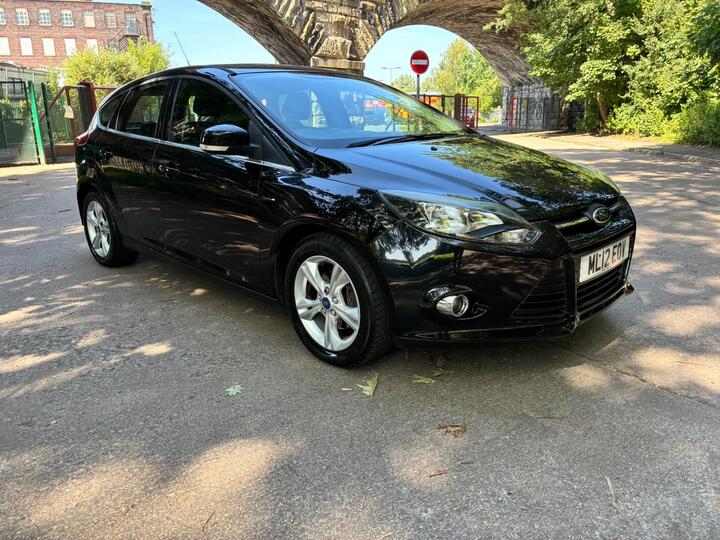 Ford Focus 1.6 Zetec Euro 5 5dr