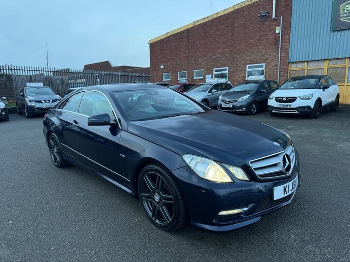 Mercedes-Benz E Class 2.1 E220 CDI BlueEfficiency Sport Edition 125 G-Tronic+ Euro 5 (s/s) 2dr Mercedes-Benz E Class 2.1 E220 CDI BlueEfficiency Sport Edition 125 G-Tronic+ Euro 5 (s/s) 2dr