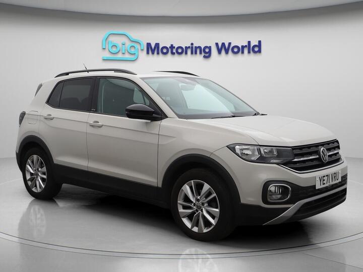 Volkswagen T-Cross 1.0 TSI Active DSG Euro 6 (s/s) 5dr Volkswagen T-Cross 1.0 TSI Active DSG Euro 6 (s/s) 5dr