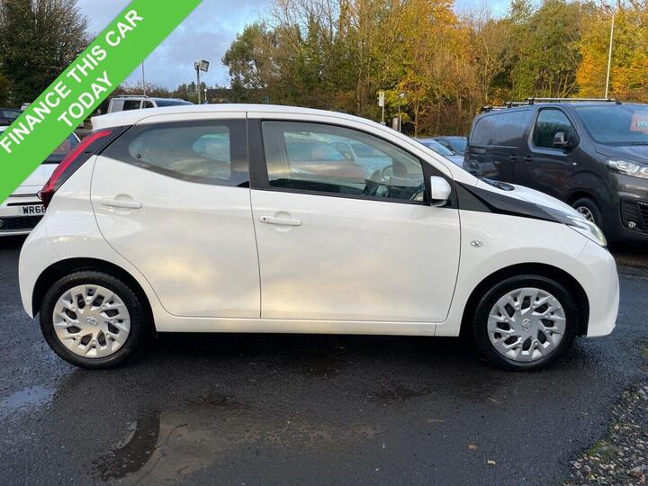 Toyota AYGO 1.0 VVT-i X-play Euro 6 5dr