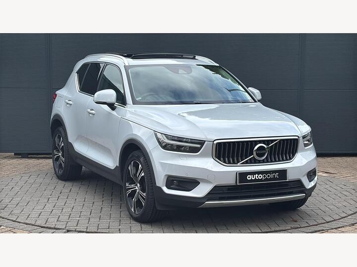 Volvo XC40 2.0 B4 MHEV Inscription Pro Auto AWD Euro 6 (s/s) 5dr