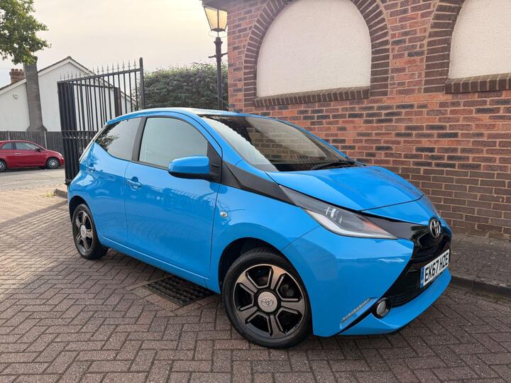 Toyota AYGO 1.0 VVT-i X-clusiv3 Euro 6 5dr
